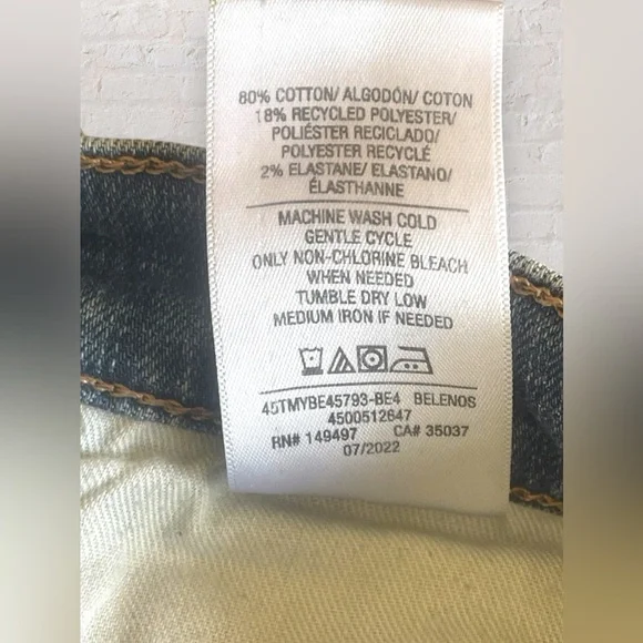 Joe's Jeans High Rise Wide Leg Raw Hem Blue Denim Distressed Belenos Wash Sz 26 - Picture 8 of 8